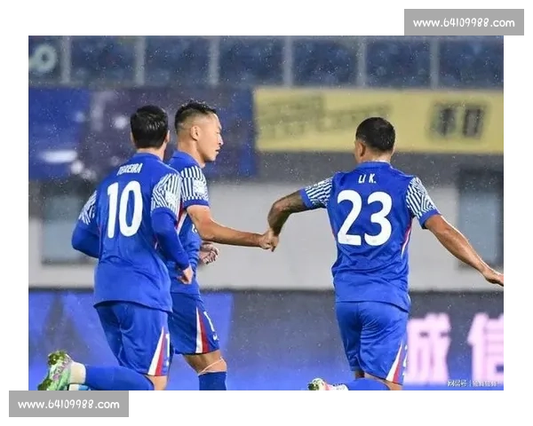 吴曦破门造点路易斯绝平 申花 2-2 憾失登顶良机